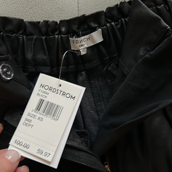 NWT Faux Leather Belted Shorts - Picture 7 of 8